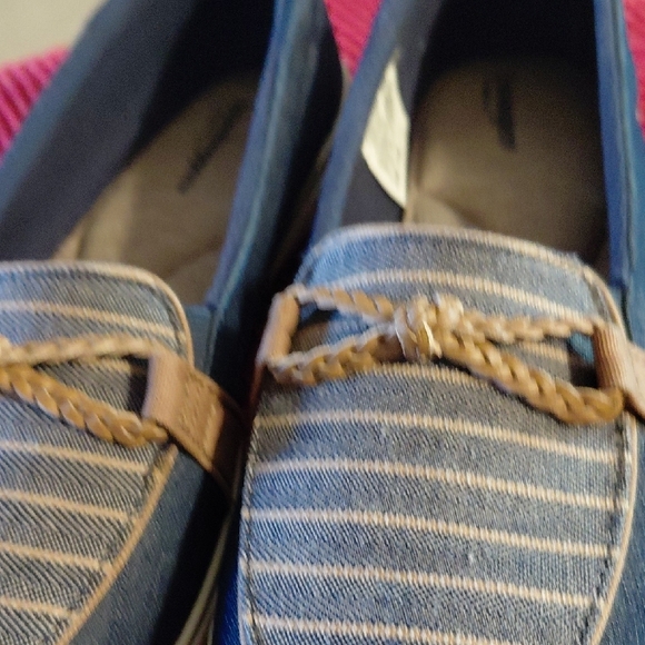 Grasshoppers Tan and Blue Casual Shoes - Picture 15 of 16